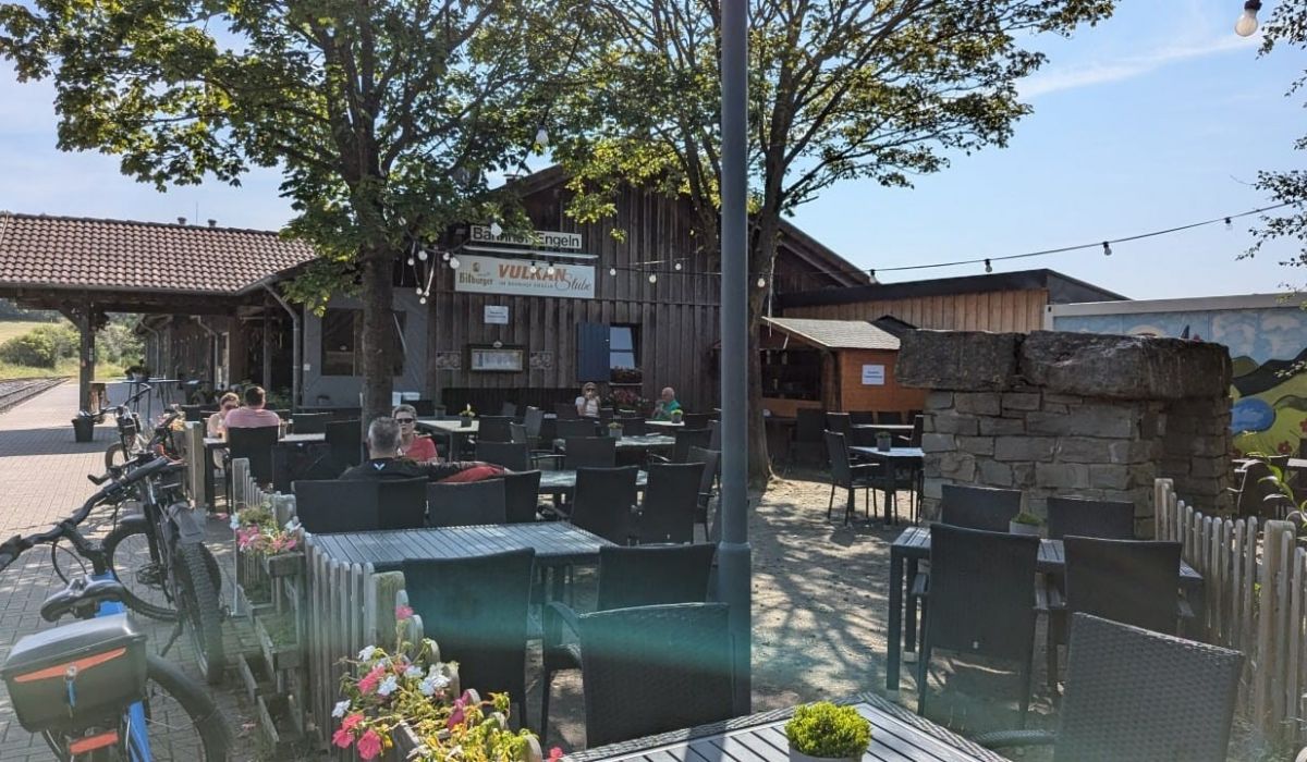 Bahnhof Engeln Bierterasse